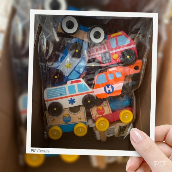 Melissa & Doug Emergency Vehicle Set, train & more - Picture 2 of 11